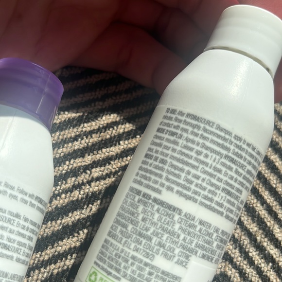Violate HYDRA source aloe shampoo travel size and the conditioner - Picture 5 of 5